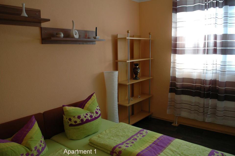 Monteur - Budget Apartments Фрайтал Екстериор снимка